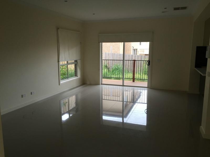 Unit 3/6-8 Innes Court, Berwick VIC 3806