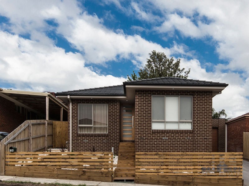 2A Preston Avenue, Endeavour Hills VIC 3802