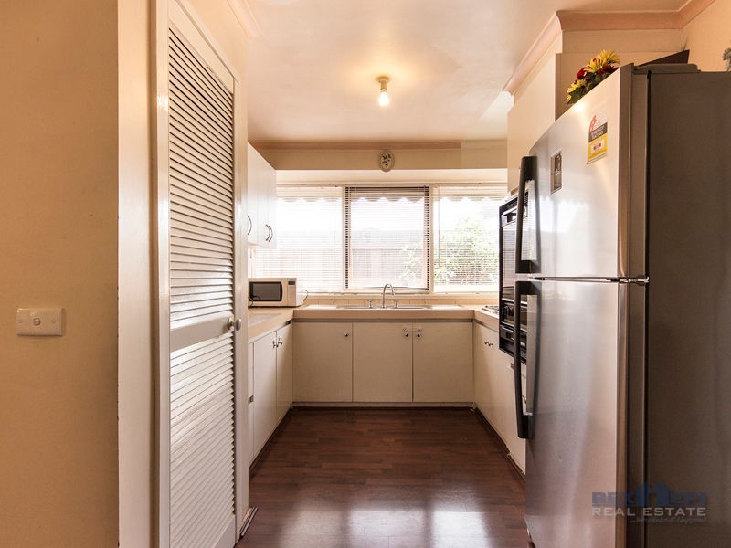 20 Strong Drive, Hampton Park VIC 3976