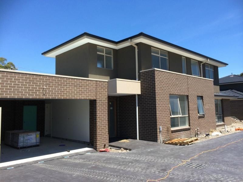 6 Aylesbury Court, Hampton Park VIC 3976