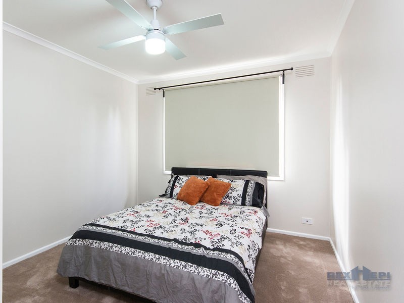 2 Albany Court, Endeavour Hills VIC 3802