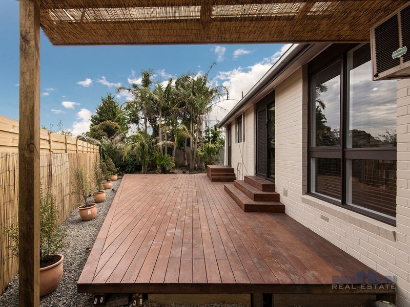 2 Albany Court, Endeavour Hills VIC 3802