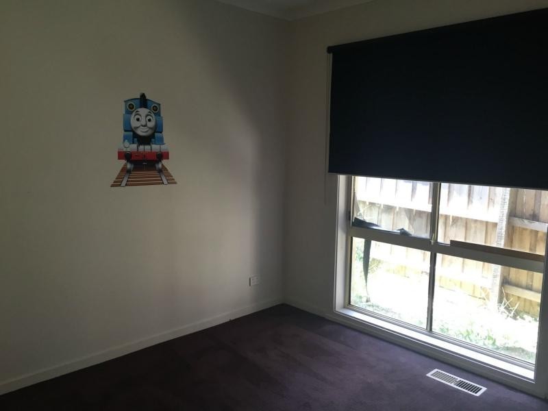 Unit 2/27 Preston Avenue, Endeavour Hills VIC 3802