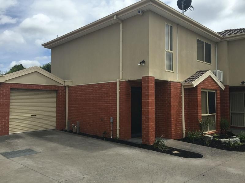 Unit 2/31 Bruce Street, Dandenong VIC 3175