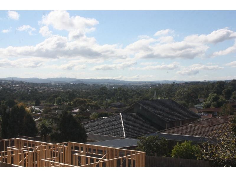 Unit 2/57-59 Frawley Road, Hallam VIC 3803