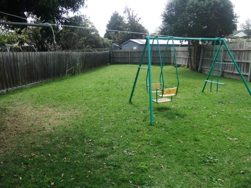 31 Hickory Crescent, Frankston North VIC 3200