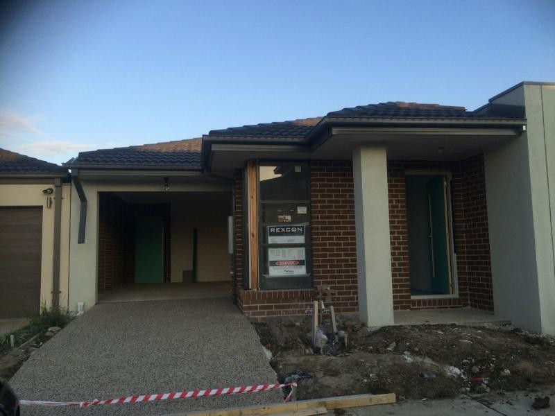 26 Kosciuszko Circuit, Clyde VIC 3978