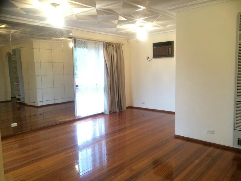 34 Winnima Avenue, Hampton Park VIC 3976