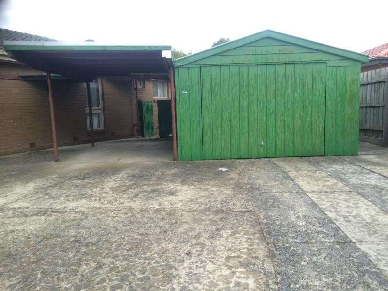 34 Winnima Avenue, Hampton Park VIC 3976