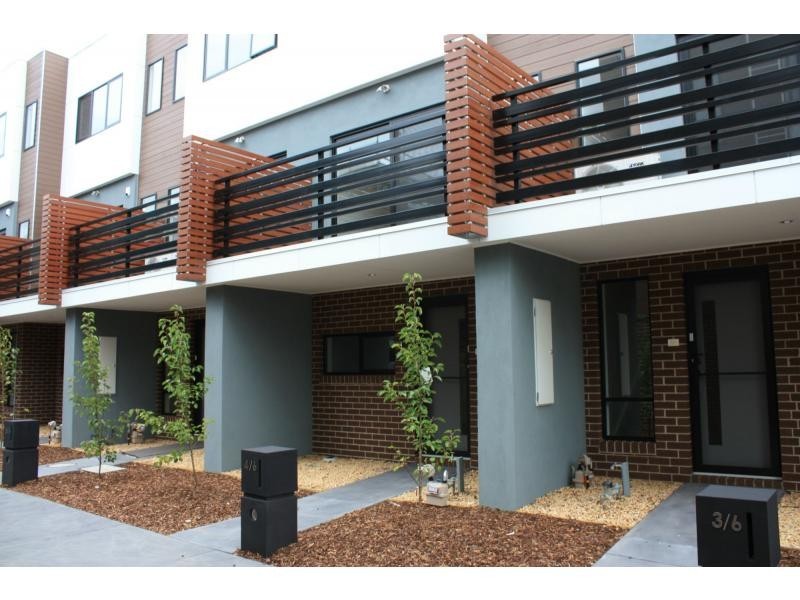 4/6 Huckson Street, Dandenong VIC 3175