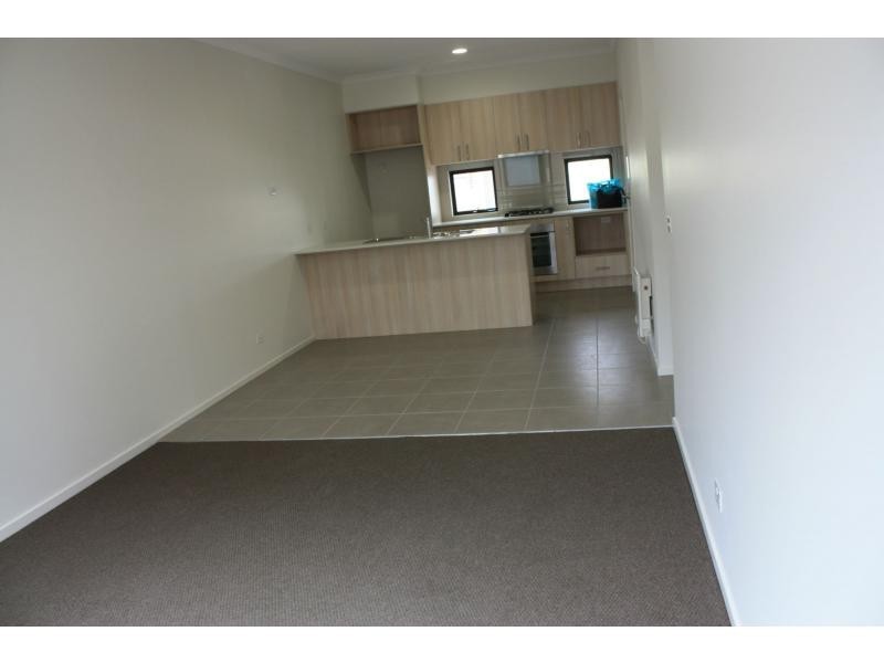 4/6 Huckson Street, Dandenong VIC 3175