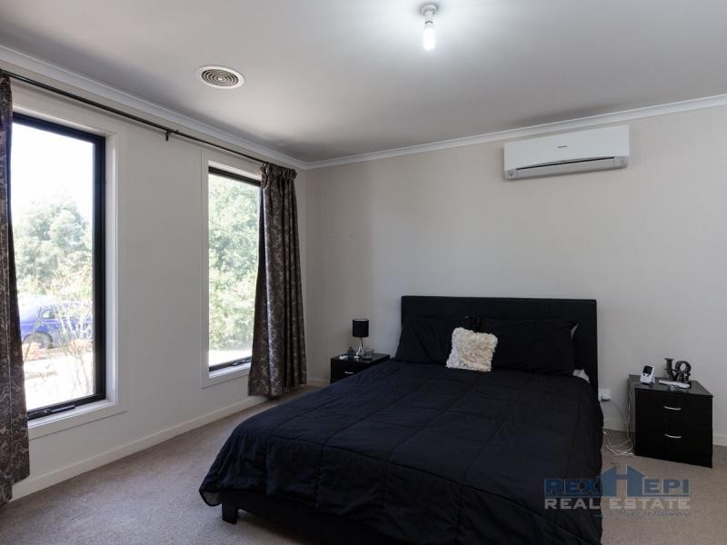 25 Tobin Way, Lyndhurst VIC 3975