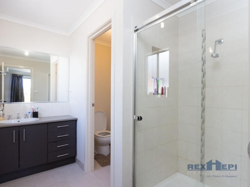 25 Tobin Way, Lyndhurst VIC 3975