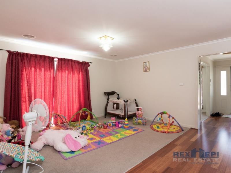 25 Tobin Way, Lyndhurst VIC 3975