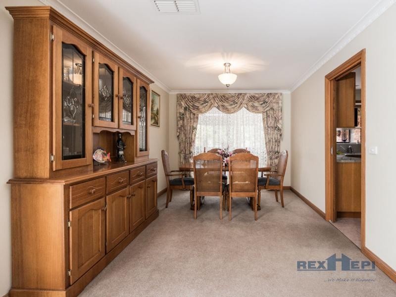 4 Christopher Court, Hallam VIC 3803