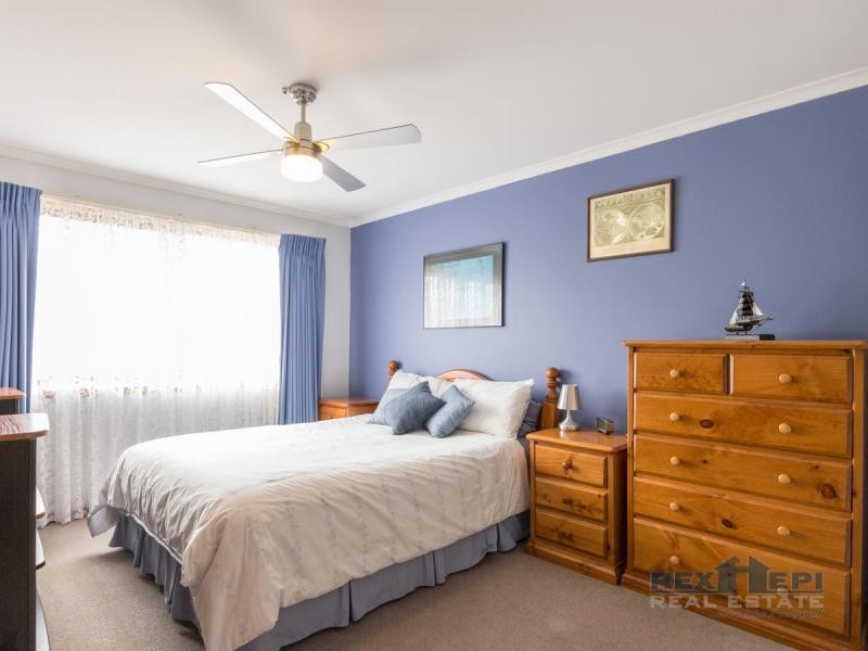 4 Christopher Court, Hallam VIC 3803
