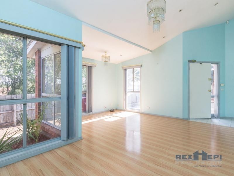 1 Bowman Close, Narre Warren South VIC 3805