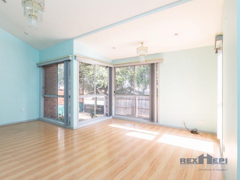 1 Bowman Close, Narre Warren South VIC 3805