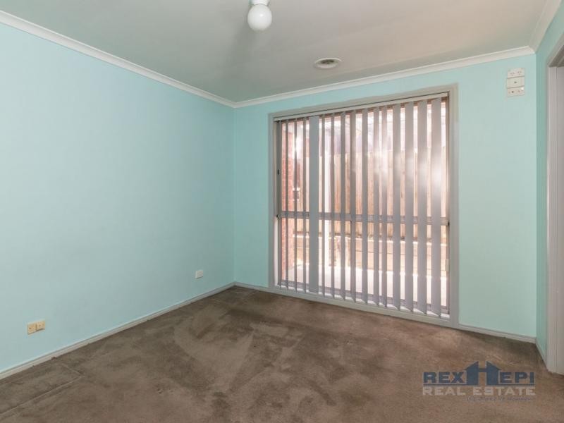 1 Bowman Close, Narre Warren South VIC 3805