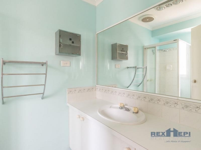 1 Bowman Close, Narre Warren South VIC 3805