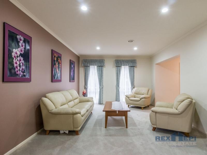 3 Hunt Club Road, Narre Warren South VIC 3805