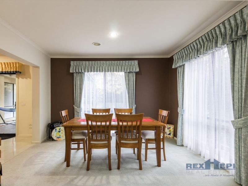 3 Hunt Club Road, Narre Warren South VIC 3805