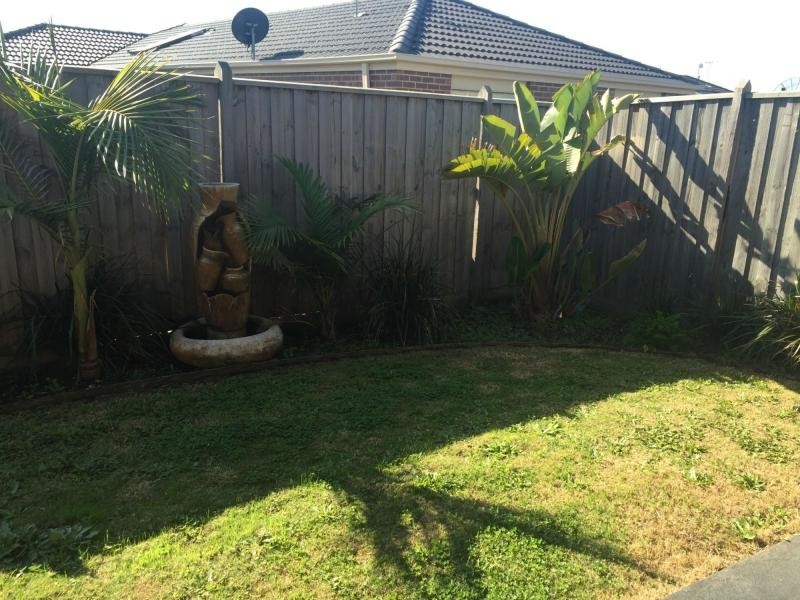 10 Boland Drive, Lyndhurst VIC 3975