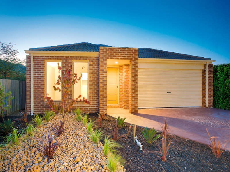 107 Jason Place, Pakenham VIC 3810