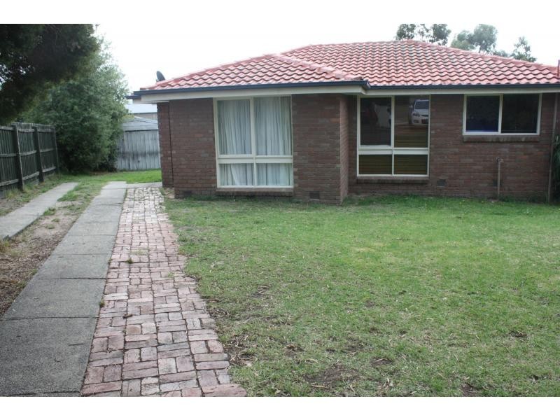 6 Gow Court, Hallam VIC 3803