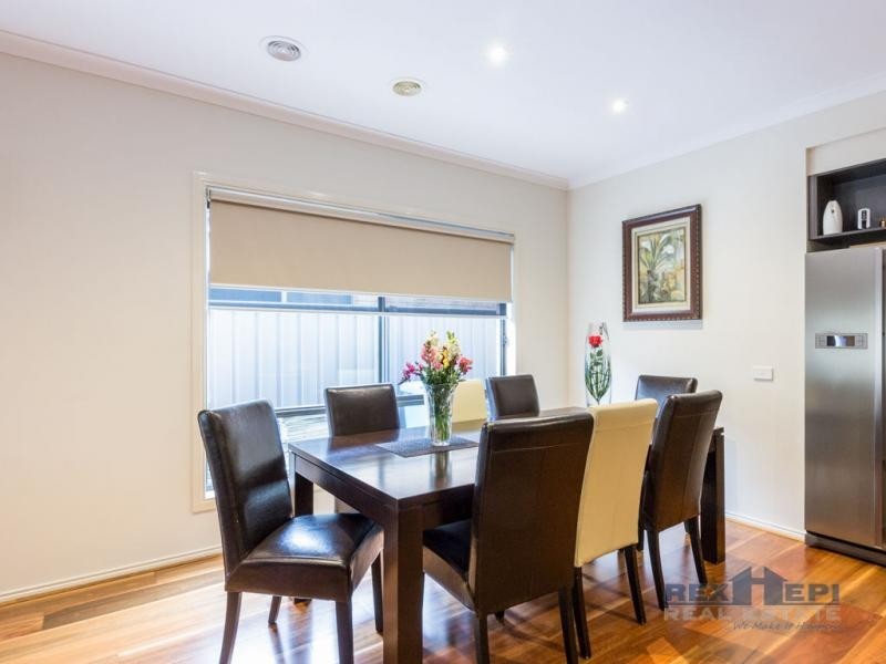 7 Aldous Place, Cranbourne North VIC 3977