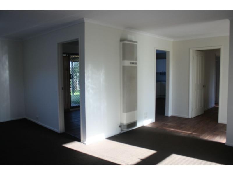45 Saxonwood Drive, Narre Warren VIC 3805