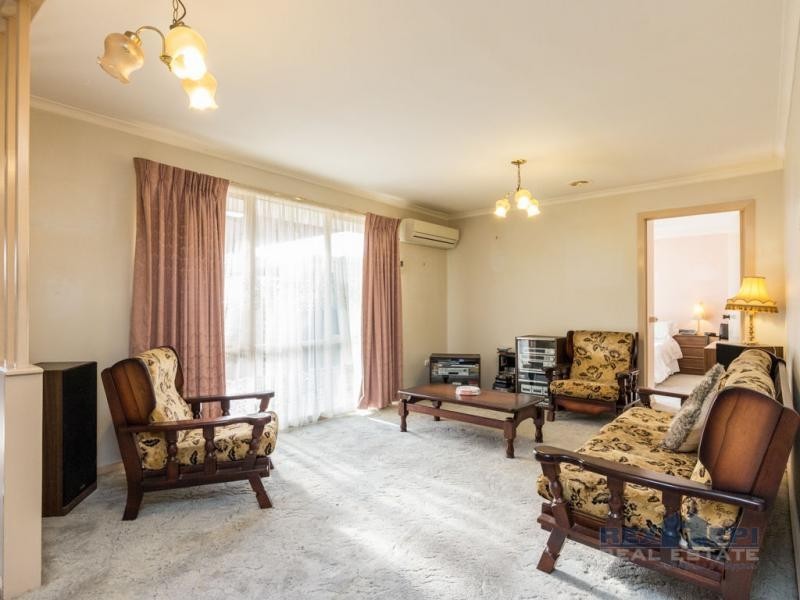 18 Hyssop Drive, Hallam VIC 3803