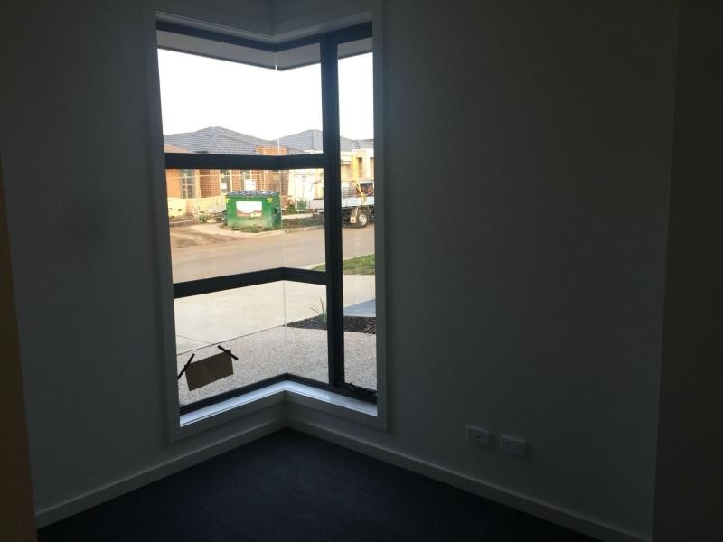 12 Townsend Avenue, Clyde VIC 3978