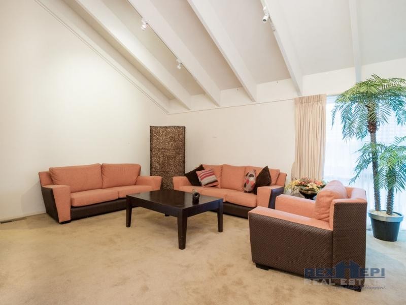 307 Princes Highway, Hallam VIC 3803