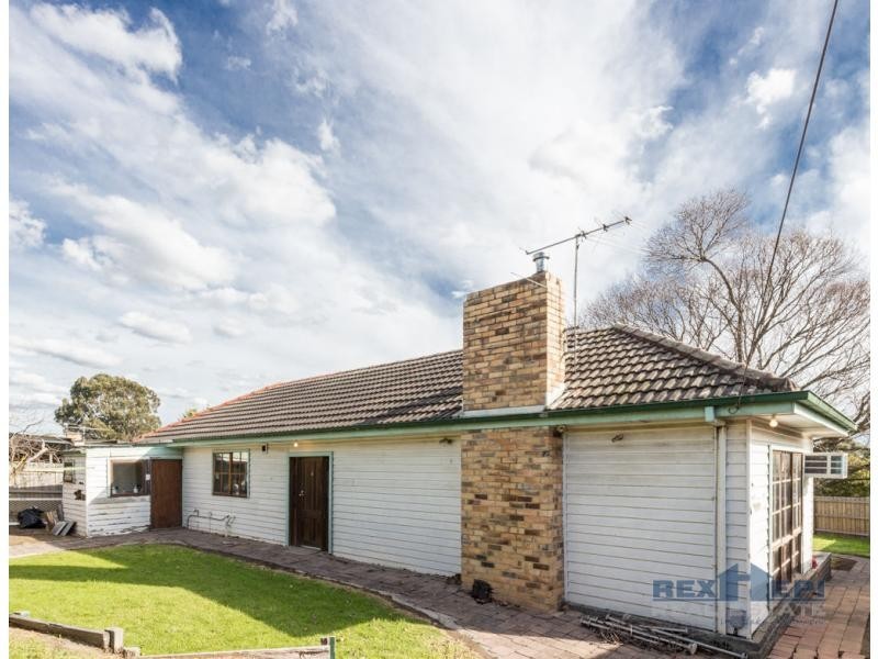77 Doveton Avenue, Eumemmerring VIC 3177