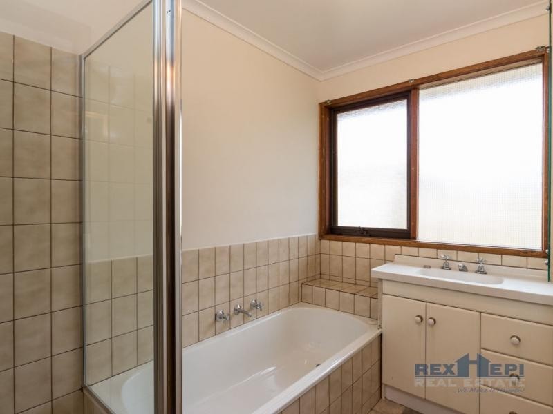 14 Hyssop Drive, Hallam VIC 3803