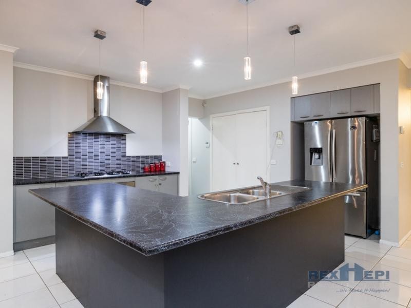 13 Ernest Crescent, Narre Warren South VIC 3805