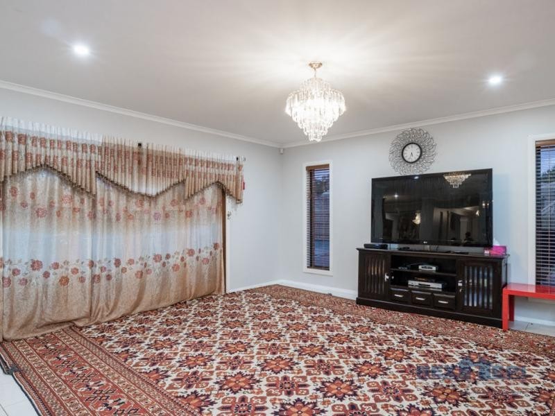 13 Ernest Crescent, Narre Warren South VIC 3805
