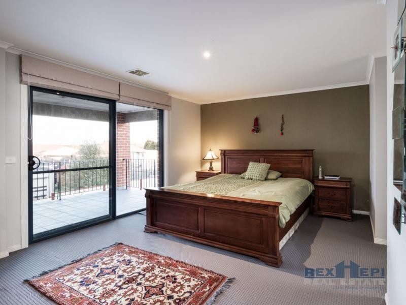 13 Ernest Crescent, Narre Warren South VIC 3805