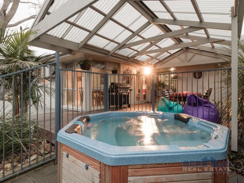 43 Homestead Road, Berwick VIC 3806