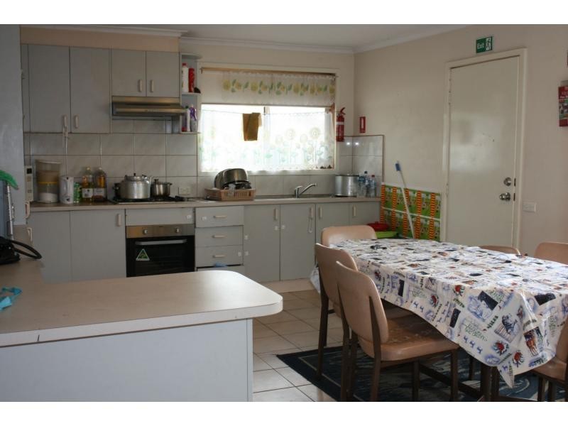 11 Highland Avenue, Hampton Park VIC 3976