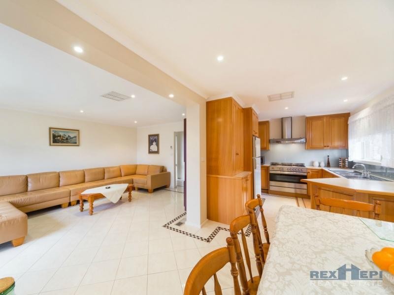 4 Pato Place, Noble Park North VIC 3174