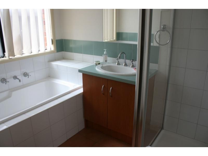 28 Cato Park Way, Lynbrook VIC 3975