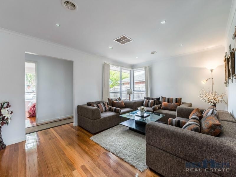 Unit 1/3 Monaro Crescent, Narre Warren VIC 3805