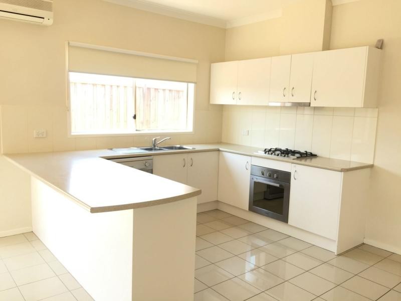 26 Boland Drive, Lyndhurst VIC 3975