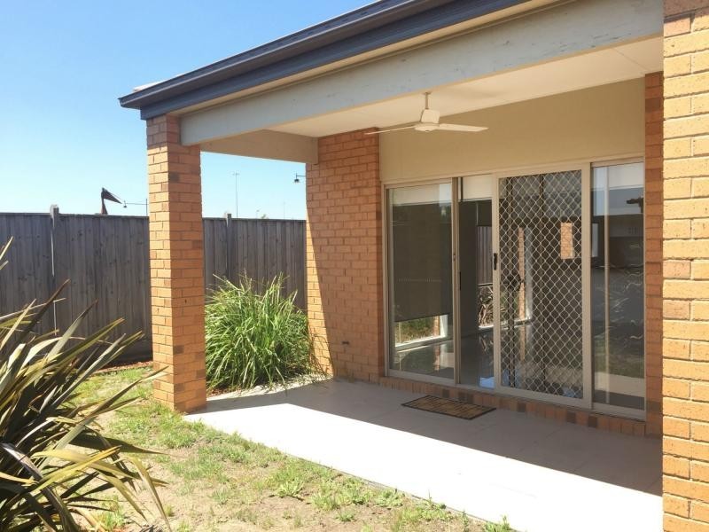 26 Boland Drive, Lyndhurst VIC 3975
