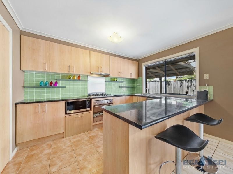 4 Alkira Court, Narre Warren South VIC 3805
