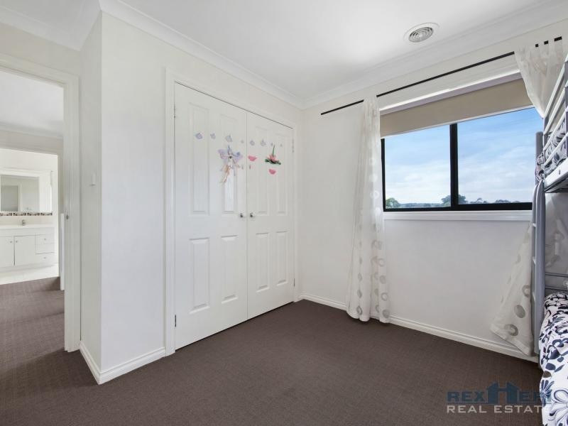 153A Hinrichsen Drive, Hallam VIC 3803