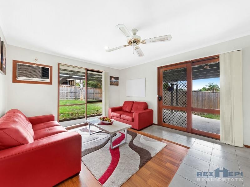 19 Weeden Crescent, Hallam VIC 3803