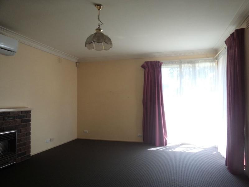 5 Sharpe Street, Cranbourne VIC 3977